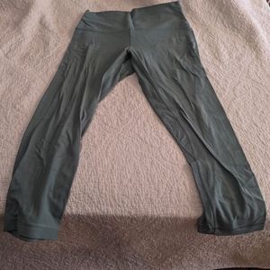 lululemon Align High-Rise Crop 21" size 8 in Tidewater Teal